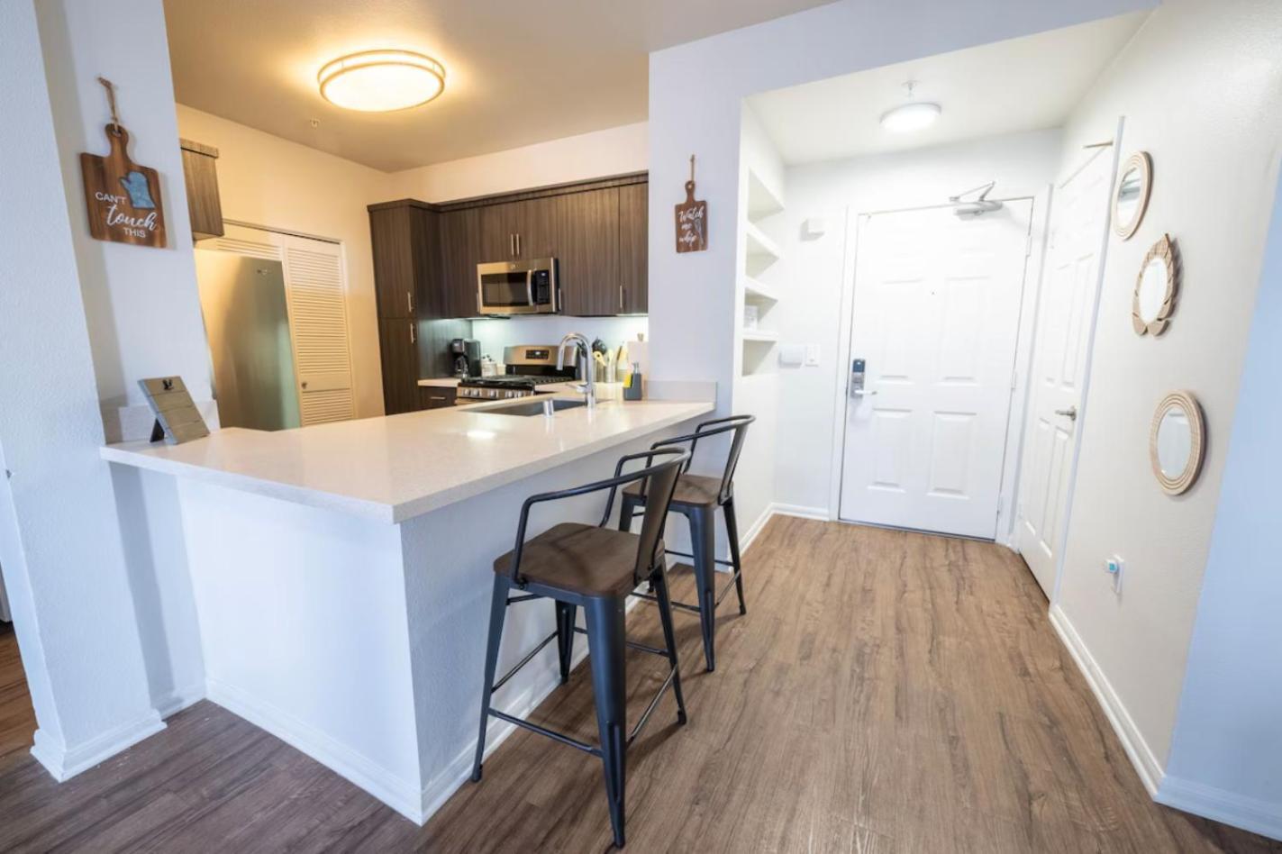 Elegant In Mdr-venice With Pool, Hottub & Gym Apartamento Los Ángeles