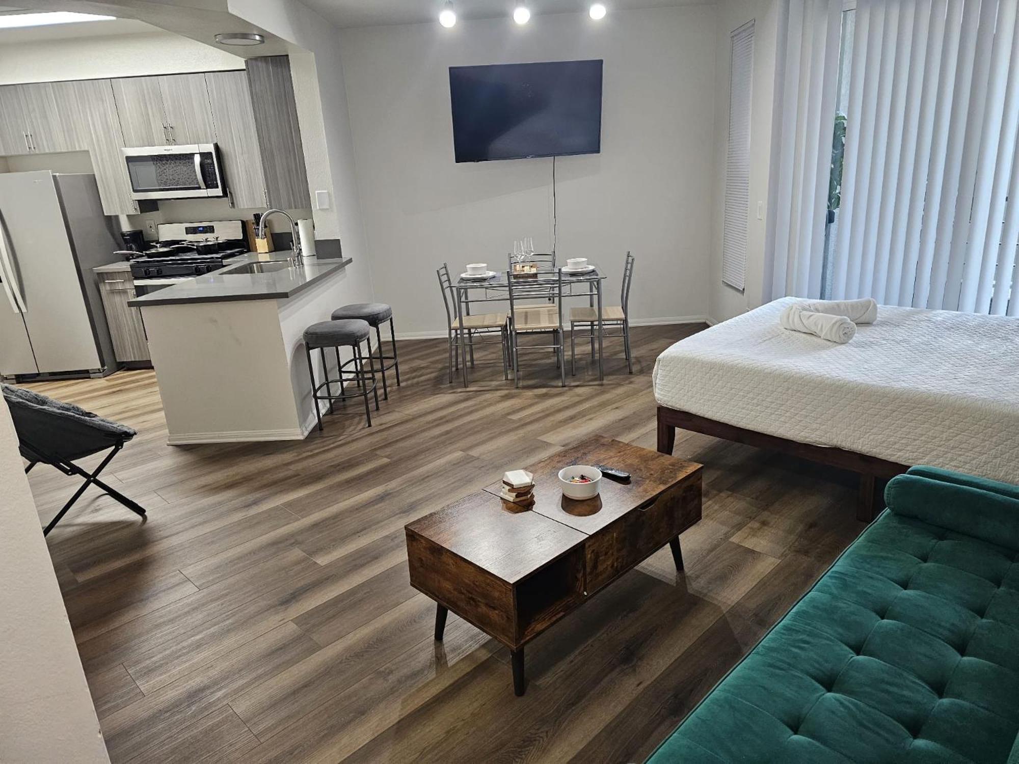 Elegant In Mdr-venice With Pool, Hottub & Gym Los Ángeles